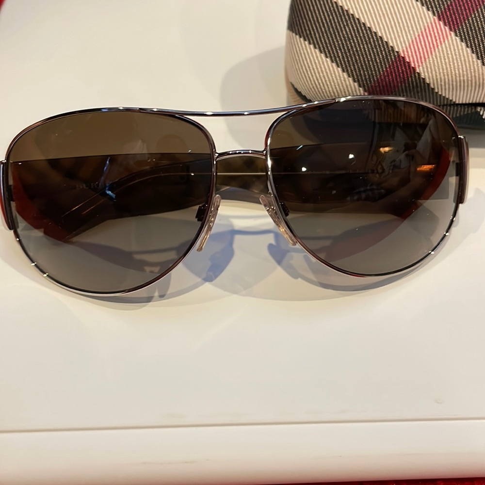 Mens Burberry Aviator sunglasses
